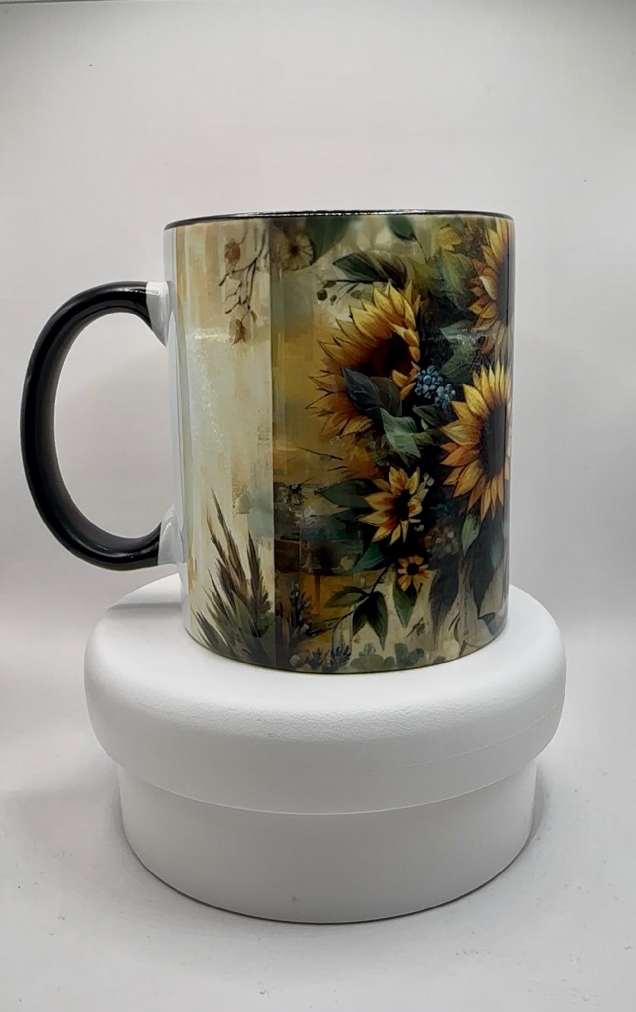 Golden Sunflower Bouquet Mug